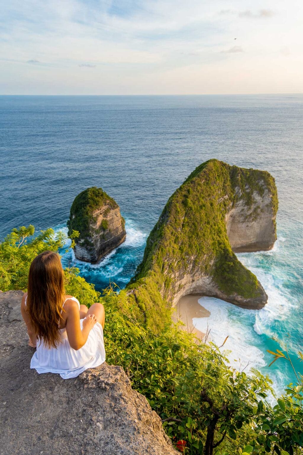 Kelingking Beach Nusa Penida Complete Guide And Tips For Visiting She Wanders Abroad 0125