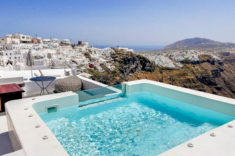 Private pool hotel in Imerovigli, Santorini