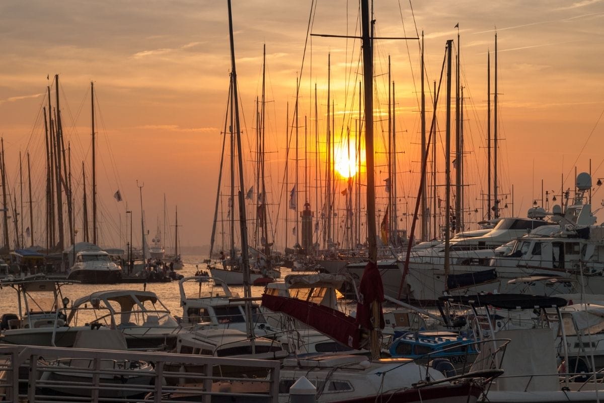 Sunset in the harbour of Saint-Tropez