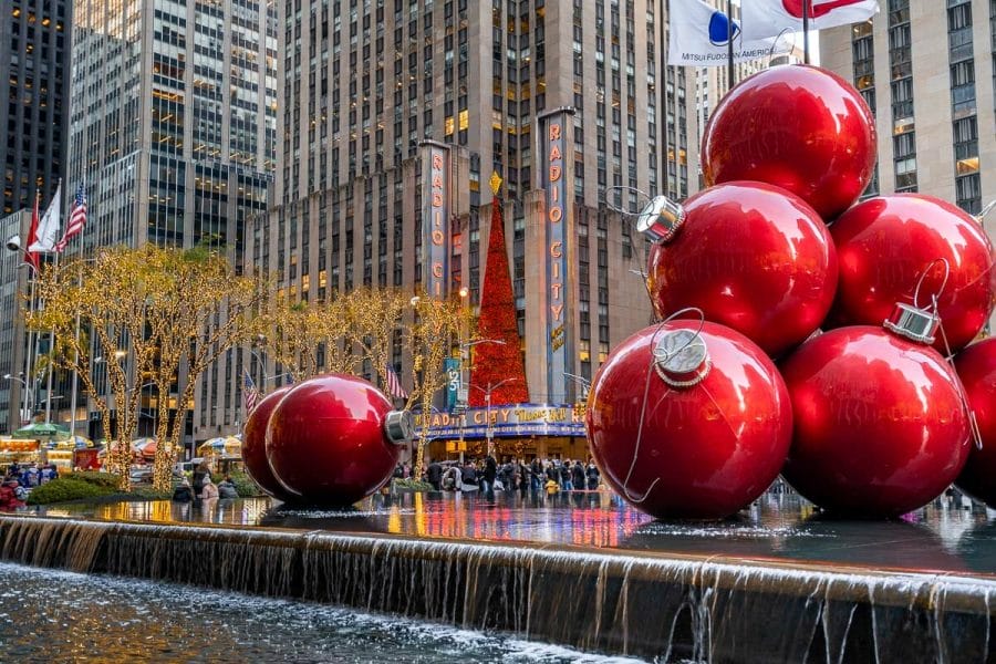 Christmas Balls Fountain New York
