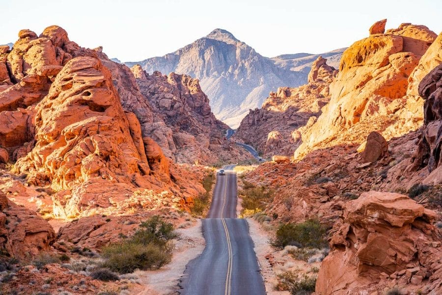 Sunrise in Valley of Fire State Park at Mouse's Tank Road