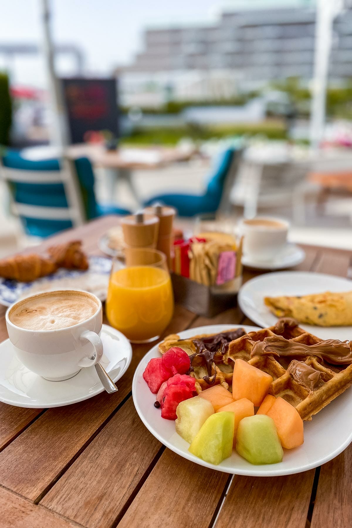 Breakfast at Envy at Th8 Palm Dubai
