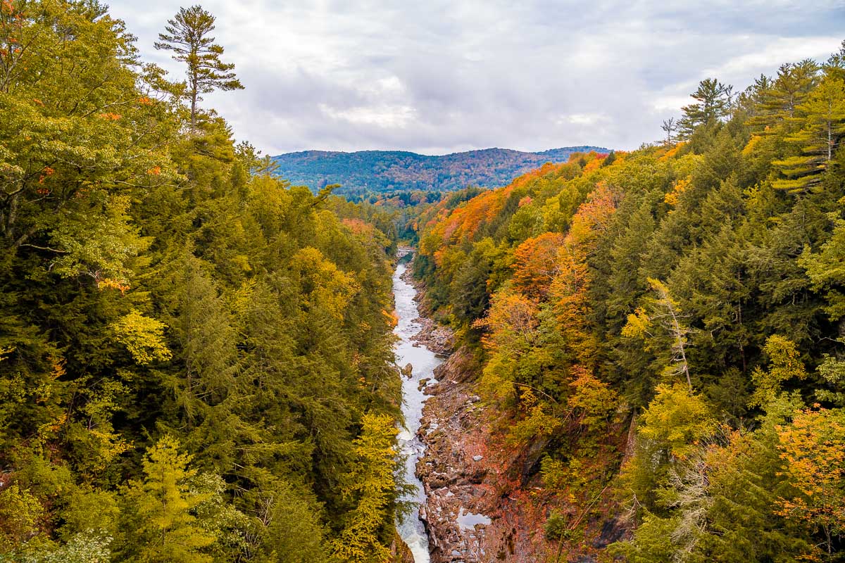 Quechee Gorge, Vermont in fall