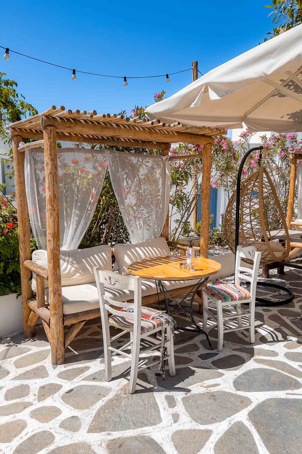 Honey & Cinnamon Cocktail Bar, one of the best restaurants in Naxos