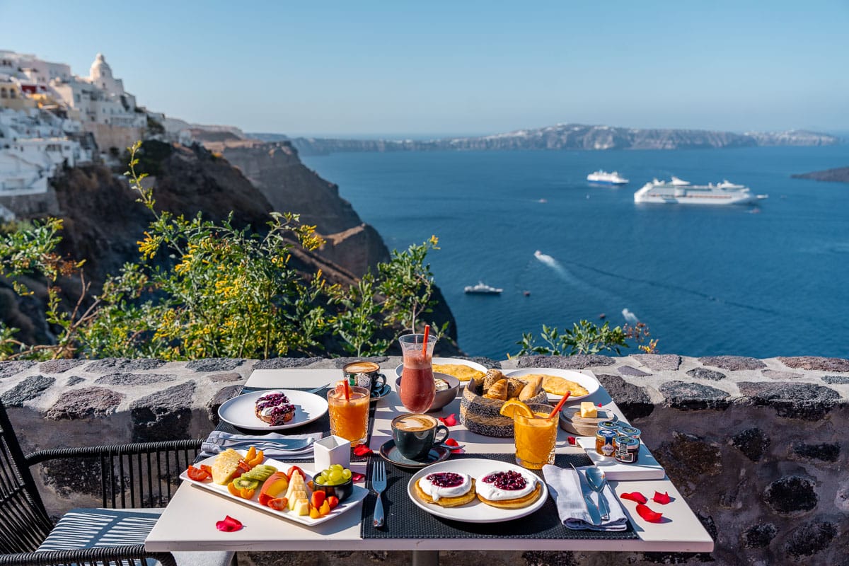 Breakfast with a view at Villa Bordeaux Santorini